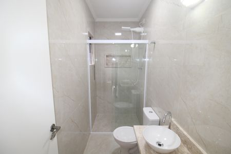 Casa de condomínio à venda com 110m², 3 quartos e 3 vagasBanheiro 1