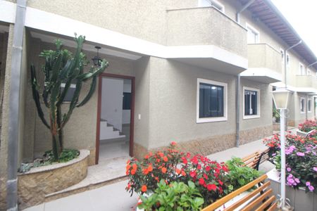 Casa de condomínio à venda com 110m², 3 quartos e 3 vagasÁrea Comum