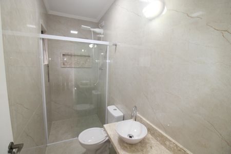Casa de condomínio à venda com 110m², 3 quartos e 3 vagasBanheiro 1