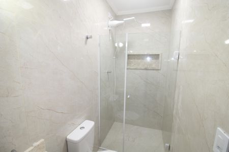 Casa de condomínio à venda com 110m², 3 quartos e 3 vagasBanheiro 2