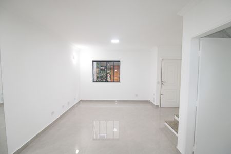 Casa de condomínio à venda com 110m², 3 quartos e 3 vagasSala