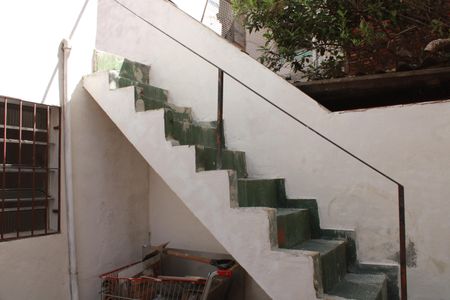 Casa para alugar com 210m², 4 quartos e 1 vagaQuintal