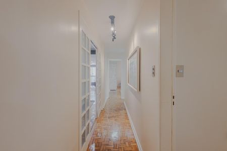 Apartamento à venda com 160m², 3 quartos e 1 vagaCorredor