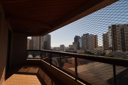 Apartamento para alugar com 120m², 3 quartos e 2 vagasSacada