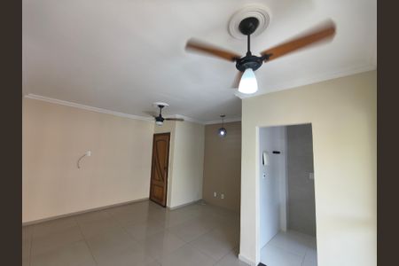 Apartamento para alugar com 2 quartos, 55m² em Taquara, Rio de Janeiro