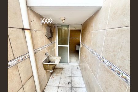 Casa de condomínio à venda com 100m², 2 quartos e 1 vagaÁrea de Serviço