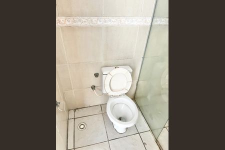 Casa de condomínio à venda com 100m², 2 quartos e 1 vagaBanheiro da Suíte