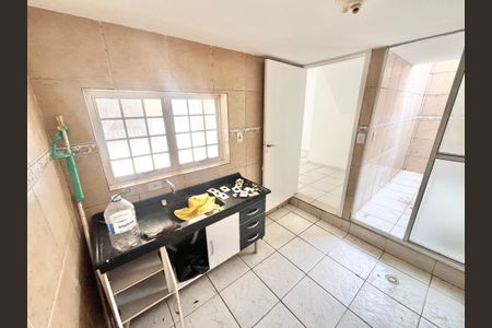 Casa de condomínio à venda com 100m², 2 quartos e 1 vagaCozinha