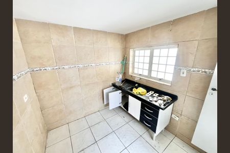 Casa de condomínio à venda com 100m², 2 quartos e 1 vagaCozinha