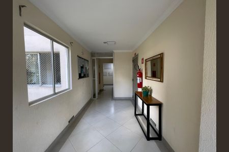 Apartamento à venda com 56m², 2 quartos e 1 vagaHall