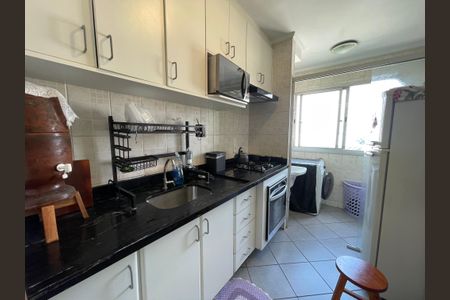 Apartamento à venda com 56m², 2 quartos e 1 vagaCozinha e Área de Serviço