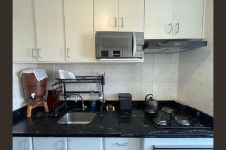 Apartamento à venda com 56m², 2 quartos e 1 vagaCozinha e Área de Serviço