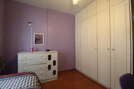 Apartamento à venda com 87m², 3 quartos e 1 vagaQuarto 2