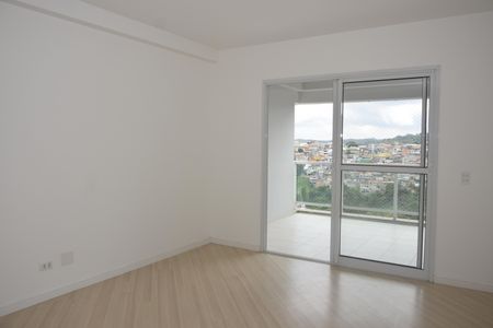 Sala de apartamento para alugar com 4 quartos, 135m² em Vila Bonfim, Embu das Artes