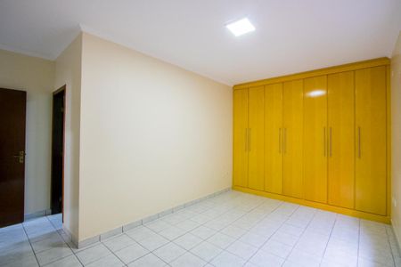 Quarto 1 - Suíte de casa para alugar com 2 quartos, 168m² em Parque das Américas, Mauá