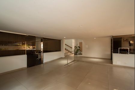 Apartamento para alugar com 87m², 3 quartos e 1 vagaHall social