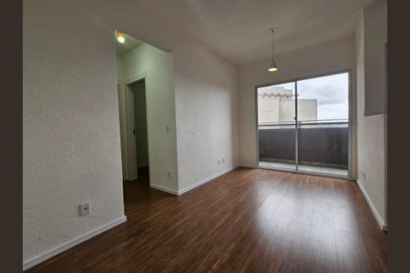 Sala de apartamento para alugar com 2 quartos, 45m² em Jardim São Luís, São Paulo