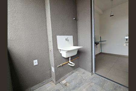 Apartamento para alugar com 45m², 2 quartos e 1 vagaÁrea de Serviço