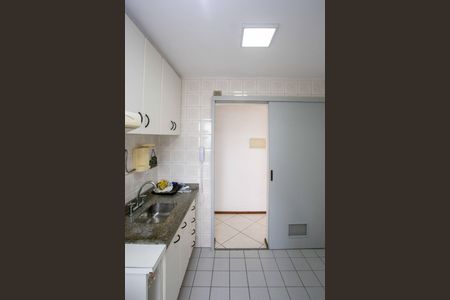 Apartamento à venda com 53m², 2 quartos e 1 vagaCozinha