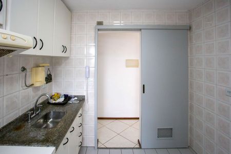 Apartamento à venda com 53m², 2 quartos e 1 vagaCozinha