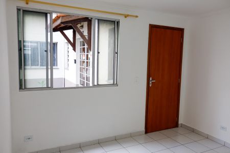sala de apartamento para alugar com 2 quartos, 58m² em Conceicao, Osasco