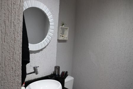 Apartamento à venda com 105m², 3 quartos e 2 vagas Apartamento à venda com 105m², 3 quartos e 2 vagasLavabo