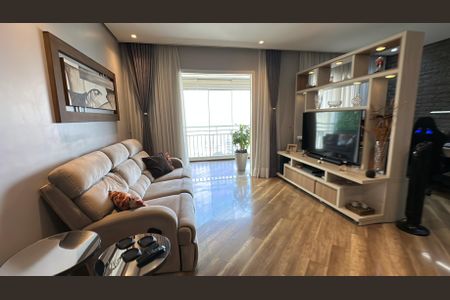 Sala de apartamento à venda com 3 quartos, 105m² em Jardim Tupanci, Barueri