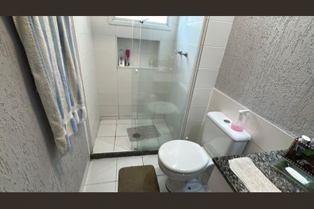 Apartamento à venda com 105m², 3 quartos e 2 vagas Apartamento à venda com 105m², 3 quartos e 2 vagasBanheiro da Suíte 1