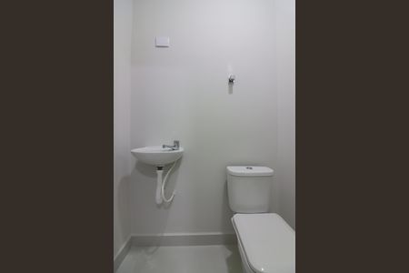 Casa à venda com 263m², 3 quartos e 6 vagasBanheiro de serviço