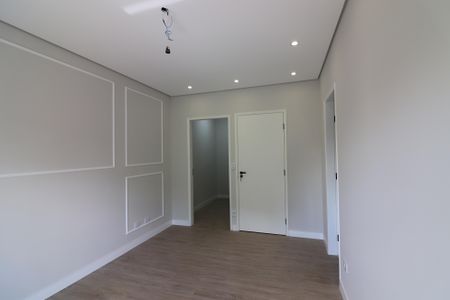 Casa à venda com 263m², 3 quartos e 6 vagasSuíte 1