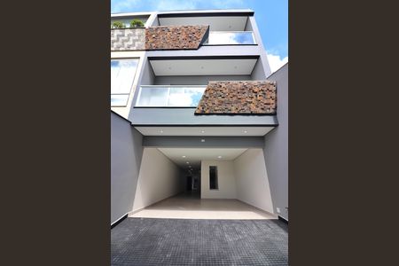 Casa à venda com 263m², 3 quartos e 6 vagasGaragem