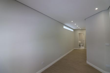Casa à venda com 263m², 3 quartos e 6 vagasSuíte 2