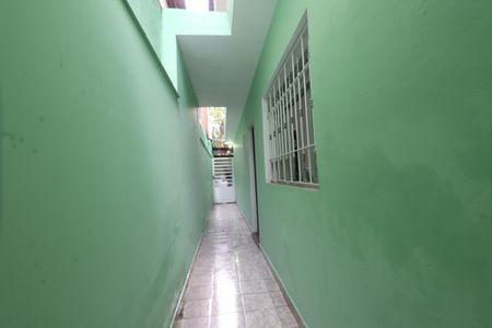 Casa para alugar com 113m², 2 quartos e 2 vagasCorredor Lateral