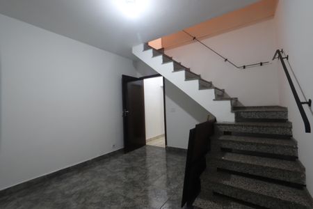 Sala de casa para alugar com 2 quartos, 113m² em Jardim Sapopemba, São Paulo