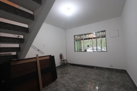 Sala de casa para alugar com 2 quartos, 113m² em Jardim Sapopemba, São Paulo