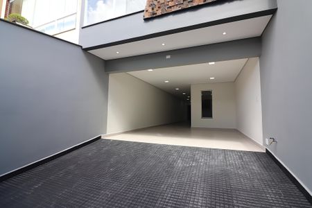 Casa à venda com 263m², 3 quartos e 6 vagasGaragem