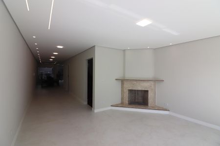 Casa à venda com 263m², 3 quartos e 6 vagasSala 