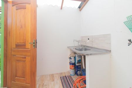 Casa à venda com 55m², 2 quartos e 1 vagaÁrea de Serviço