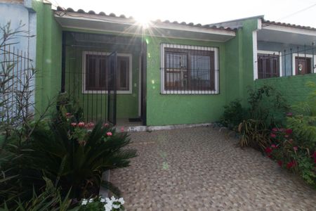 Casa à venda com 55m², 2 quartos e 1 vagaFachada