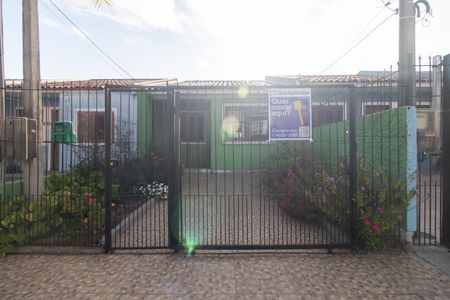 Casa à venda com 55m², 2 quartos e 1 vagaFachada