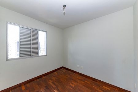 Apartamento à venda com 140m², 3 quartos e 2 vagasQuarto 3