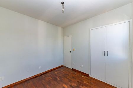 Apartamento à venda com 140m², 3 quartos e 2 vagasQuarto 3