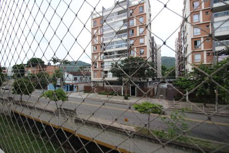 Vista de apartamento à venda com 2 quartos, 50m² em Taquara, Rio de Janeiro