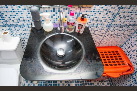 Casa para alugar com 80m², 2 quartos e sem vagaBanheiro Social