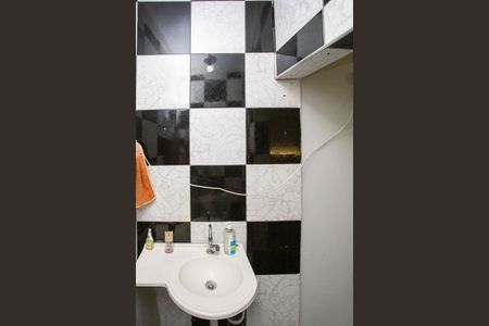 Casa para alugar com 80m², 2 quartos e sem vagaBanheiro da Suíte