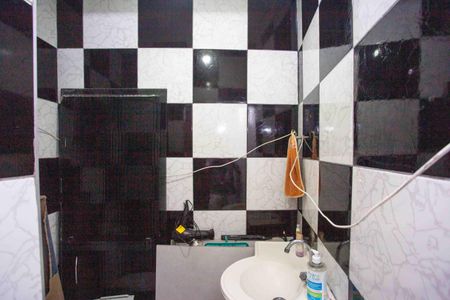 Casa para alugar com 80m², 2 quartos e sem vagaBanheiro da Suíte