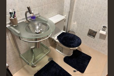Apartamento para alugar com 64m², 3 quartos e 1 vagaBanheiro