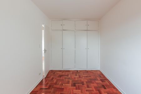 Quarto 2 de apartamento para alugar com 2 quartos, 55m² em Vila Butantã, São Paulo