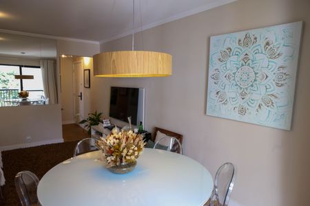 Apartamento para alugar com 81m², 3 quartos e 2 vagasSala