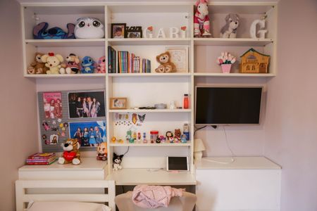 Apartamento para alugar com 81m², 3 quartos e 2 vagasQuarto 2